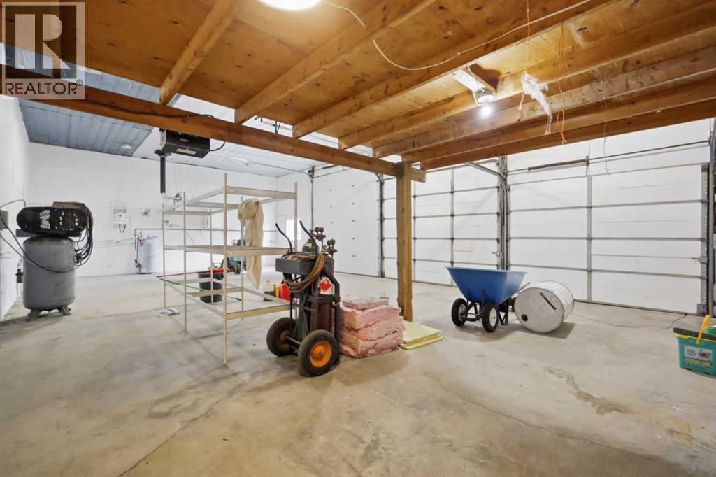 22027 Township Road 423