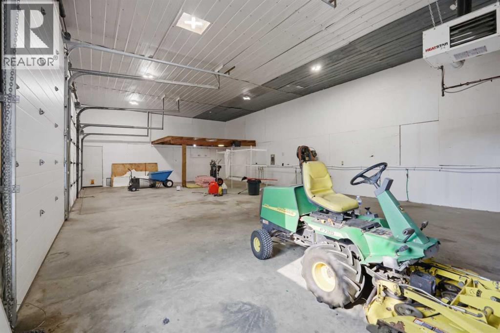 22027 Township Road 423
