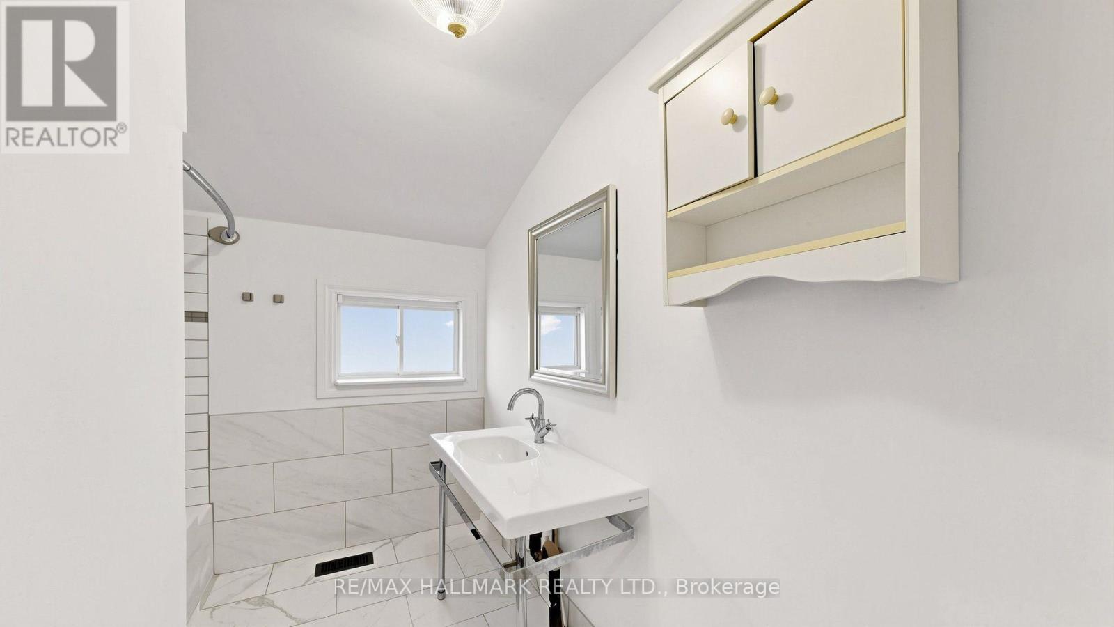 86 Queen Street, Kawartha Lakes, Ontario  K9V 1G4 - Photo 35 - X13856066