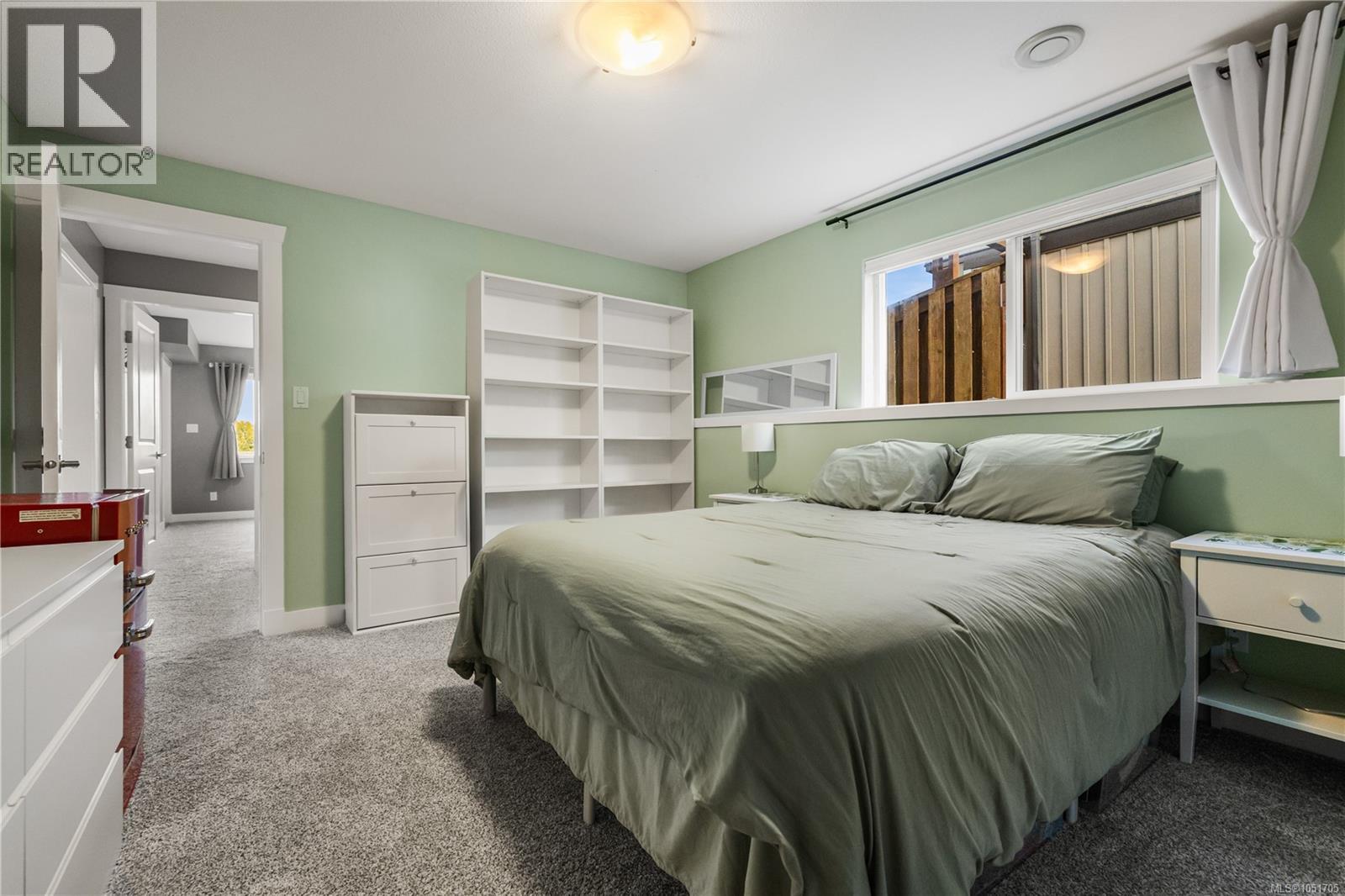 978 Timberline Dr