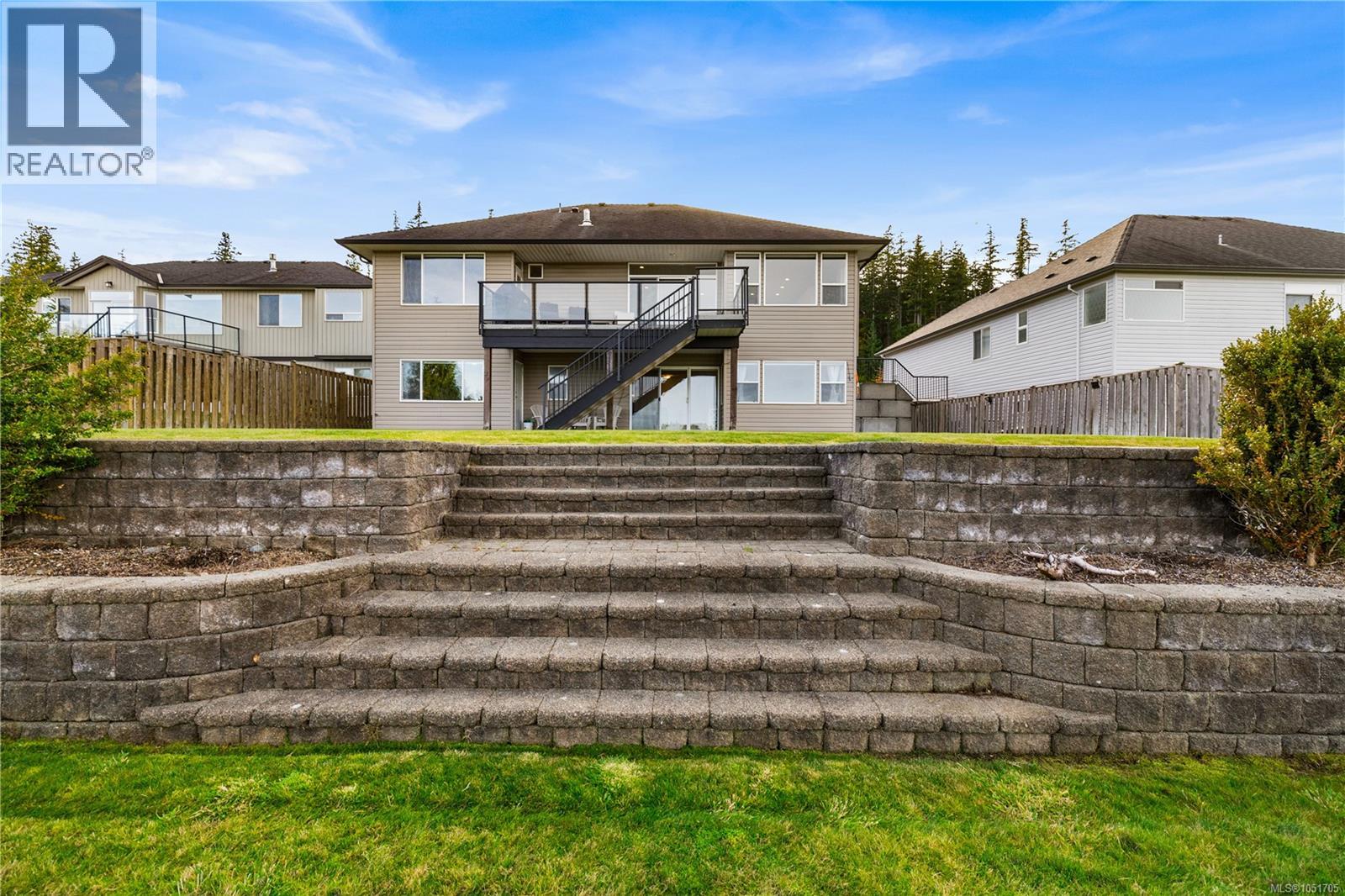978 Timberline Dr
