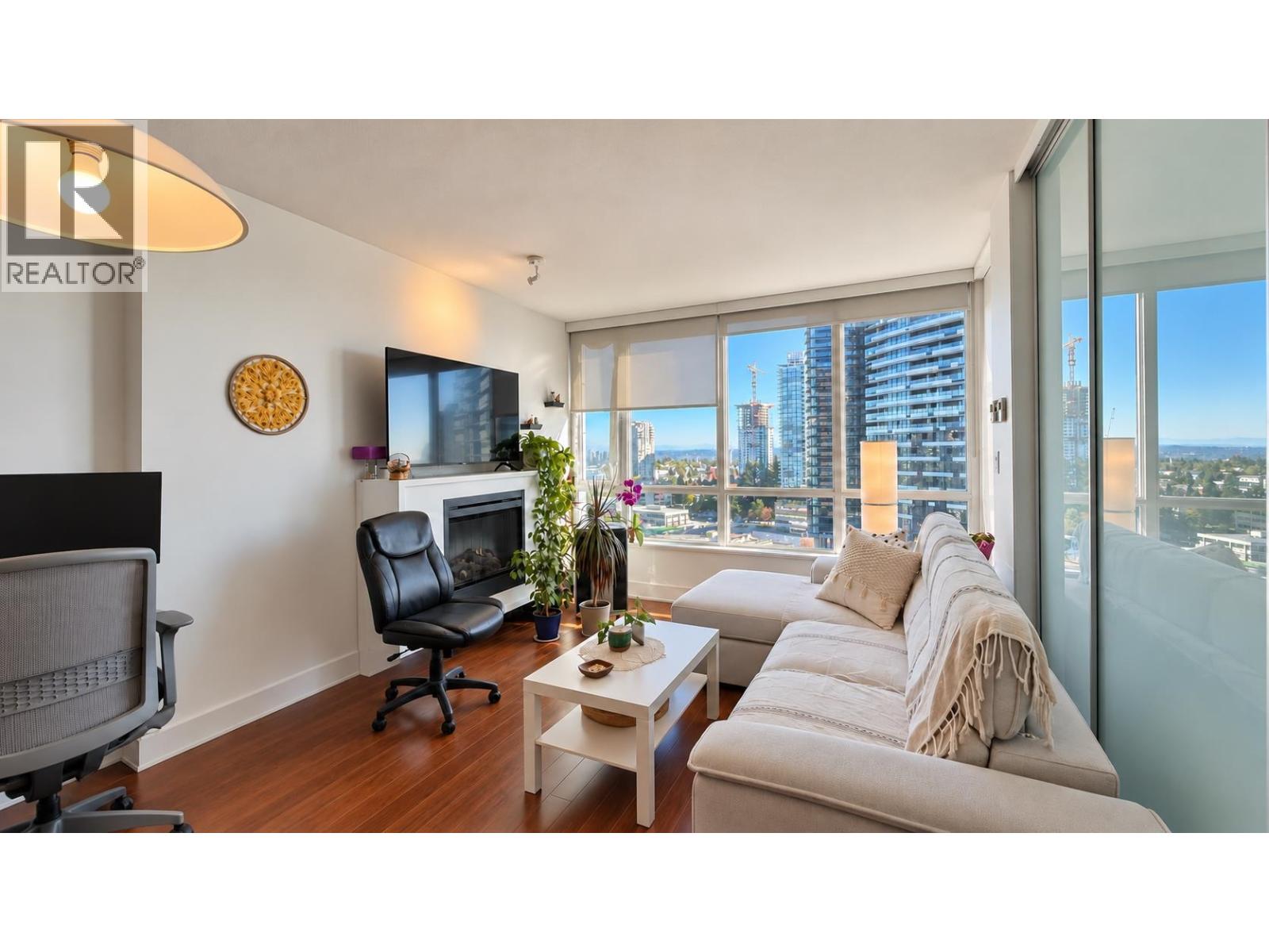 2107 4808 HAZEL STREET Burnaby British Columbia Canada V5H0A2 2