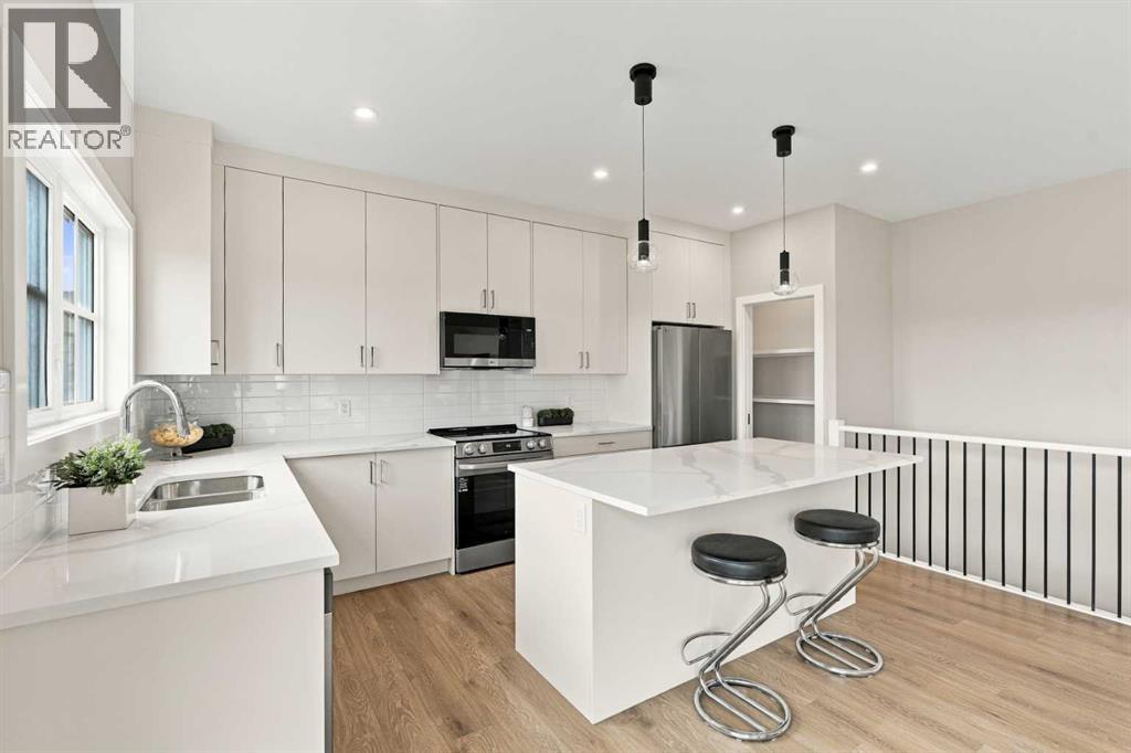 321 Flare Avenue, Diamond Valley, Alberta  T0L 2A0 - Photo 9 - A2347491
