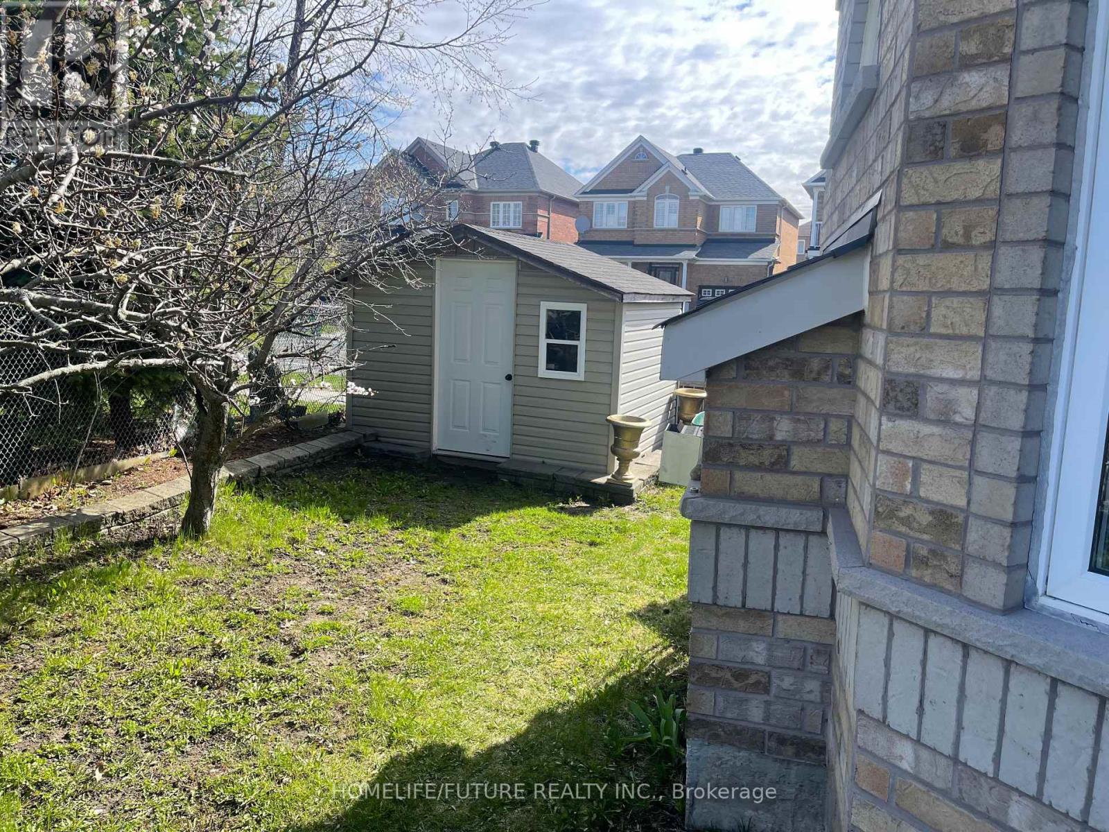 66 Alfred Paterson Drive, Markham, Ontario  L6E 1J5 - Photo 11 - N13878880