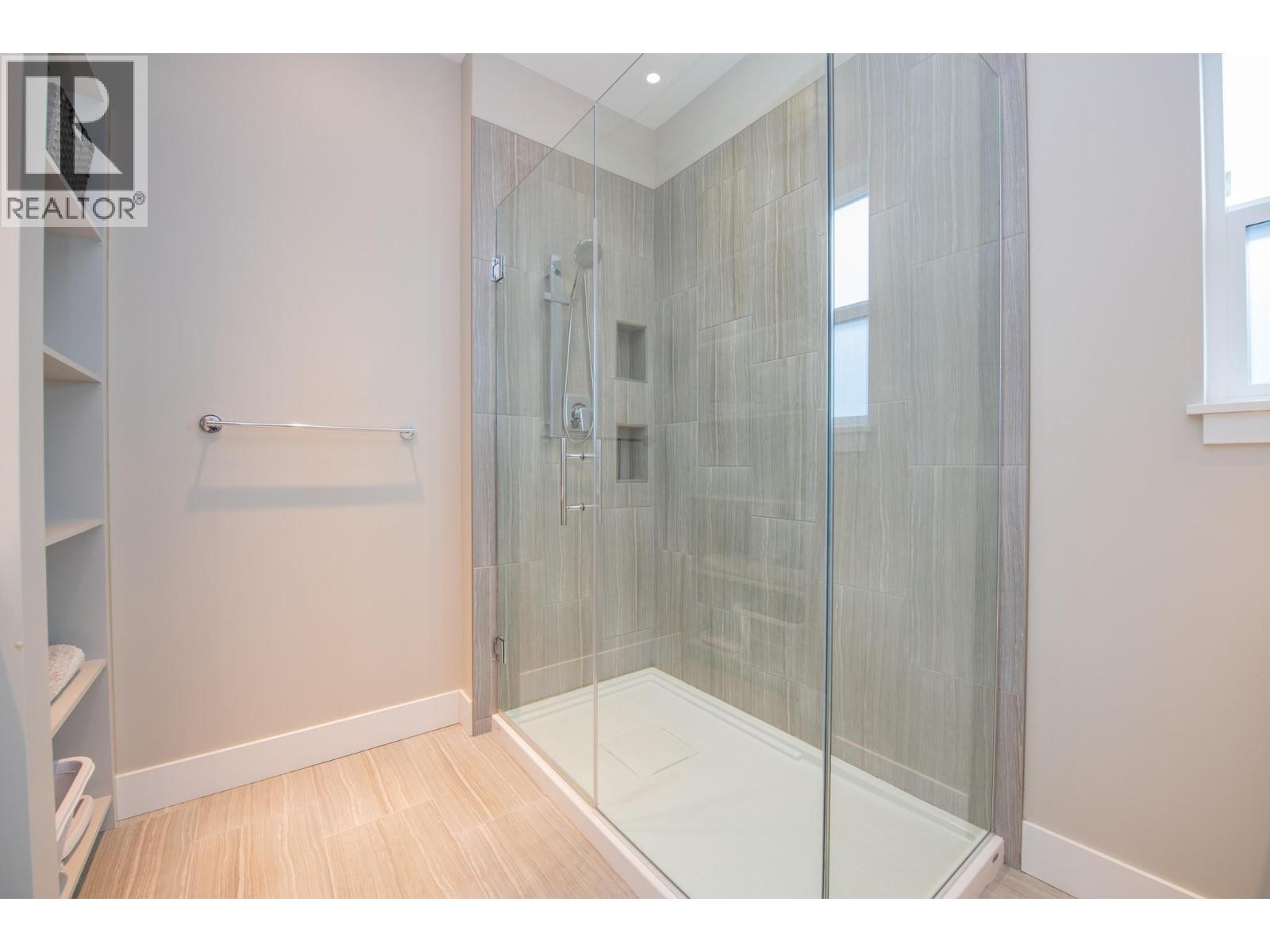 964 Mt Ida Drive
