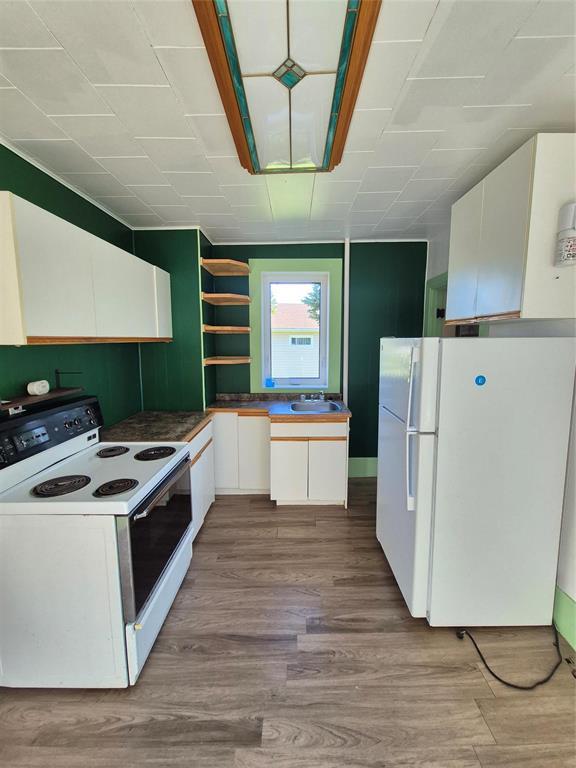 104 4th Avenue NW, Minnedosa, Manitoba  R0J 1E0 - Photo 4 - 202625304
