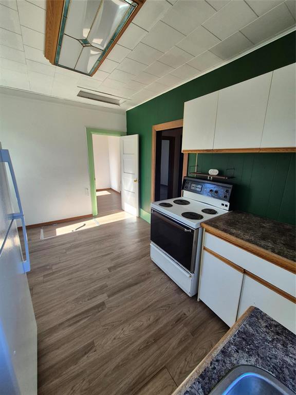 104 4th Avenue NW, Minnedosa, Manitoba  R0J 1E0 - Photo 6 - 202625304