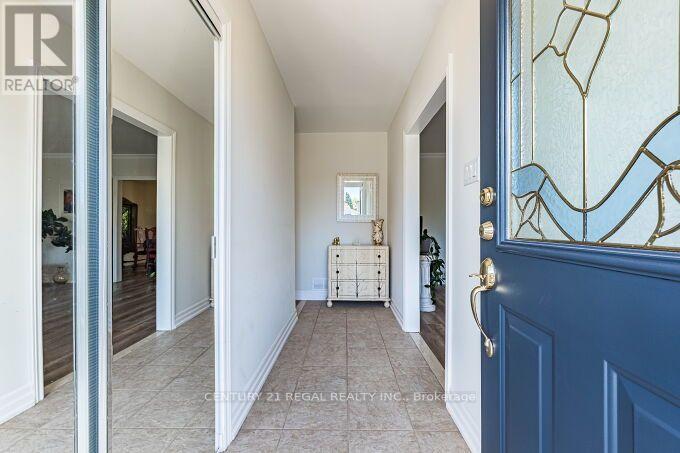 2 Alderbury Crescent, Brampton, Ontario  L6T 1P6 - Photo 6 - W13878884
