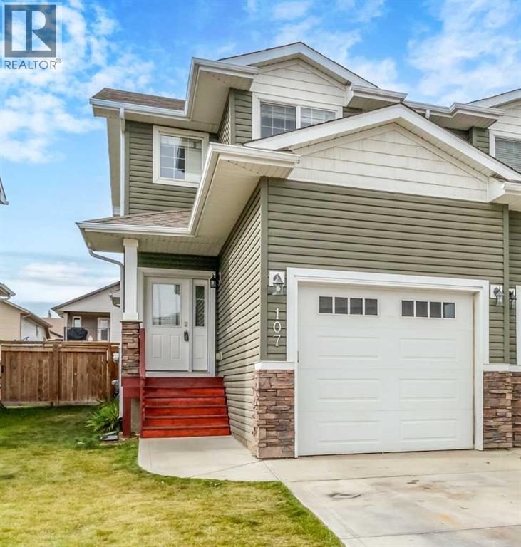 107 Henderson Crescent, Penhold, Alberta  T0M 1R0 - Photo 1 - A2349394