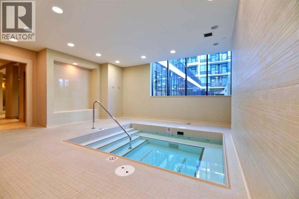 301, 51 Waterfront Mews SW