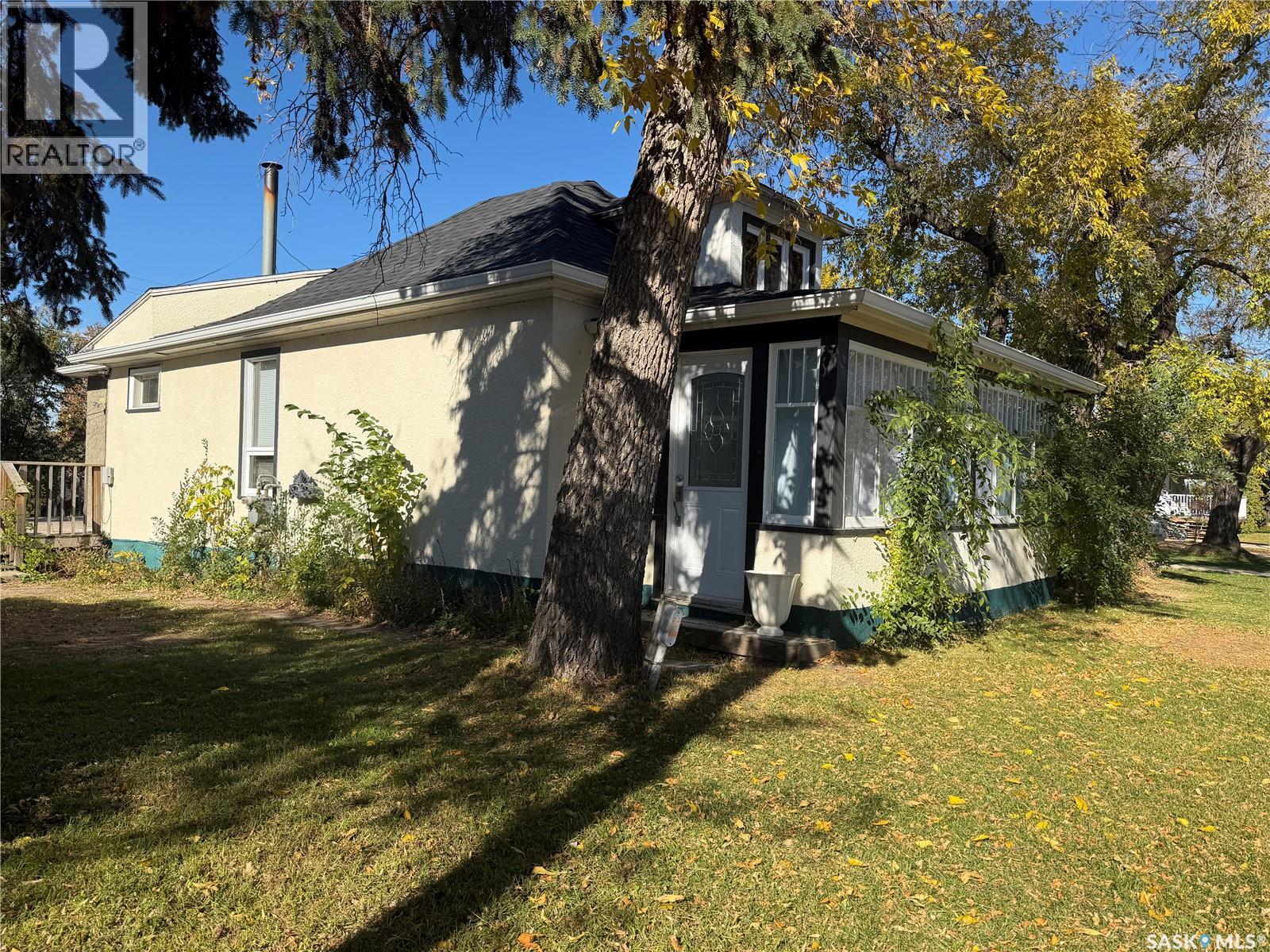 309 5th Street E, Wynyard, Saskatchewan  S0A 4T0 - Photo 37 - SK050757