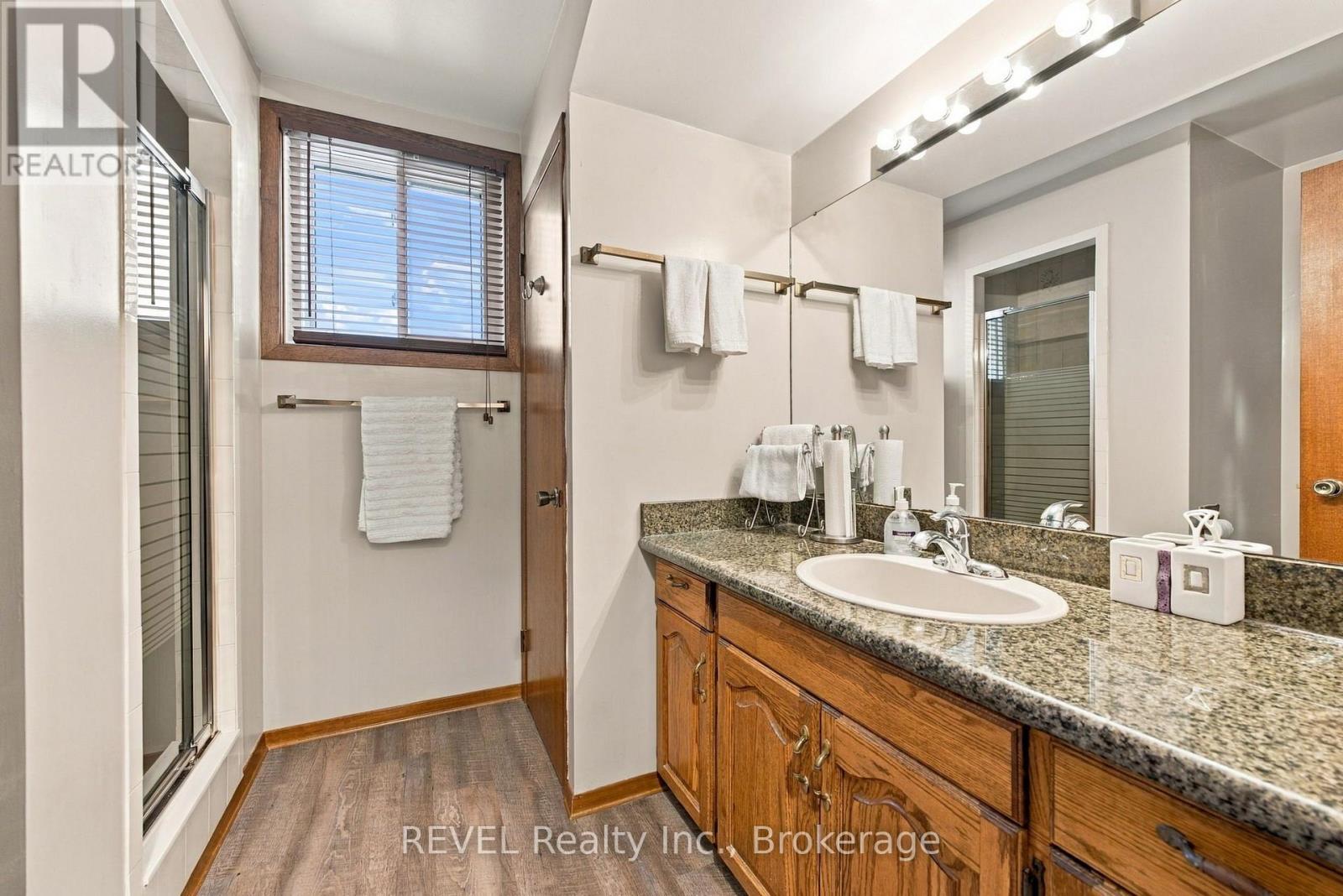 10 Michelle Drive, St. Catharines, Ontario  L2S 3G7 - Photo 32 - X13878930