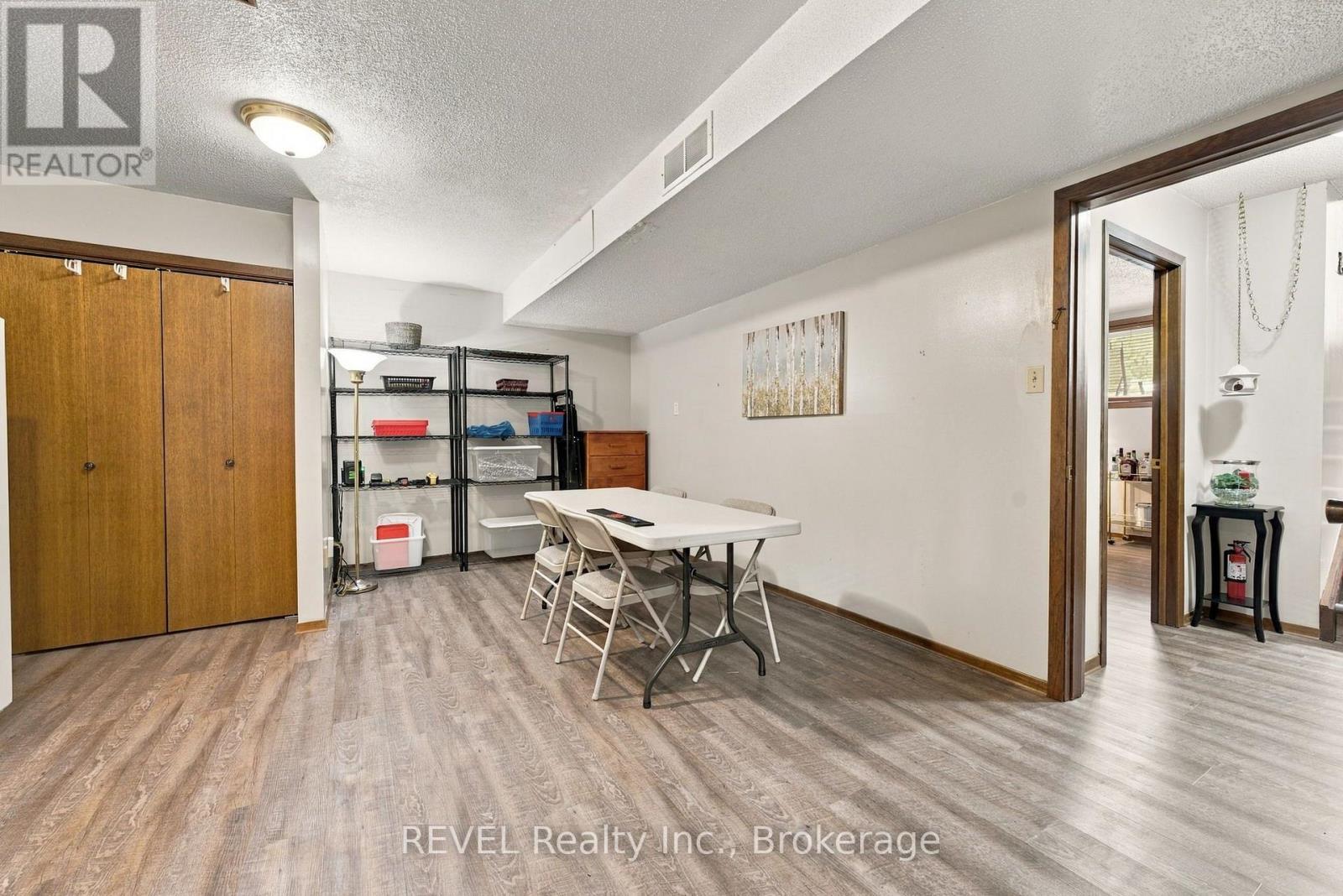 10 Michelle Drive, St. Catharines, Ontario  L2S 3G7 - Photo 36 - X13878930