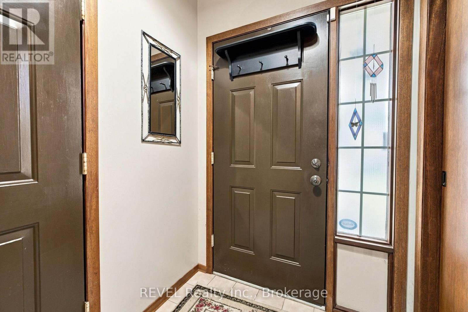 10 Michelle Drive, St. Catharines, Ontario  L2S 3G7 - Photo 6 - X13878930