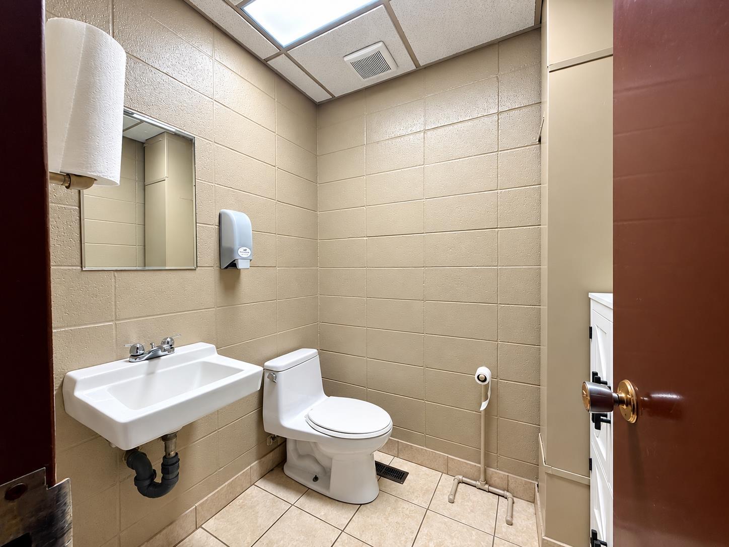 9969 29A Ave NW Edmonton AB