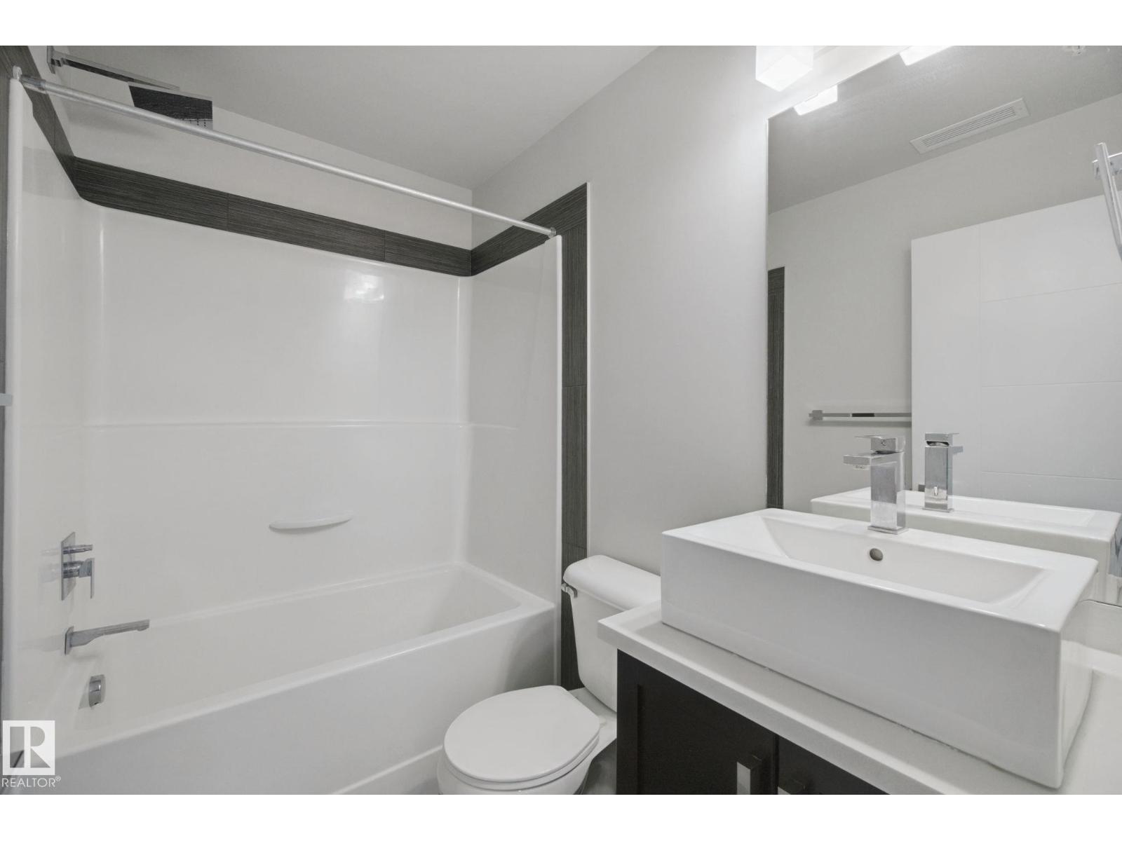 #1806 10238 103 ST NW