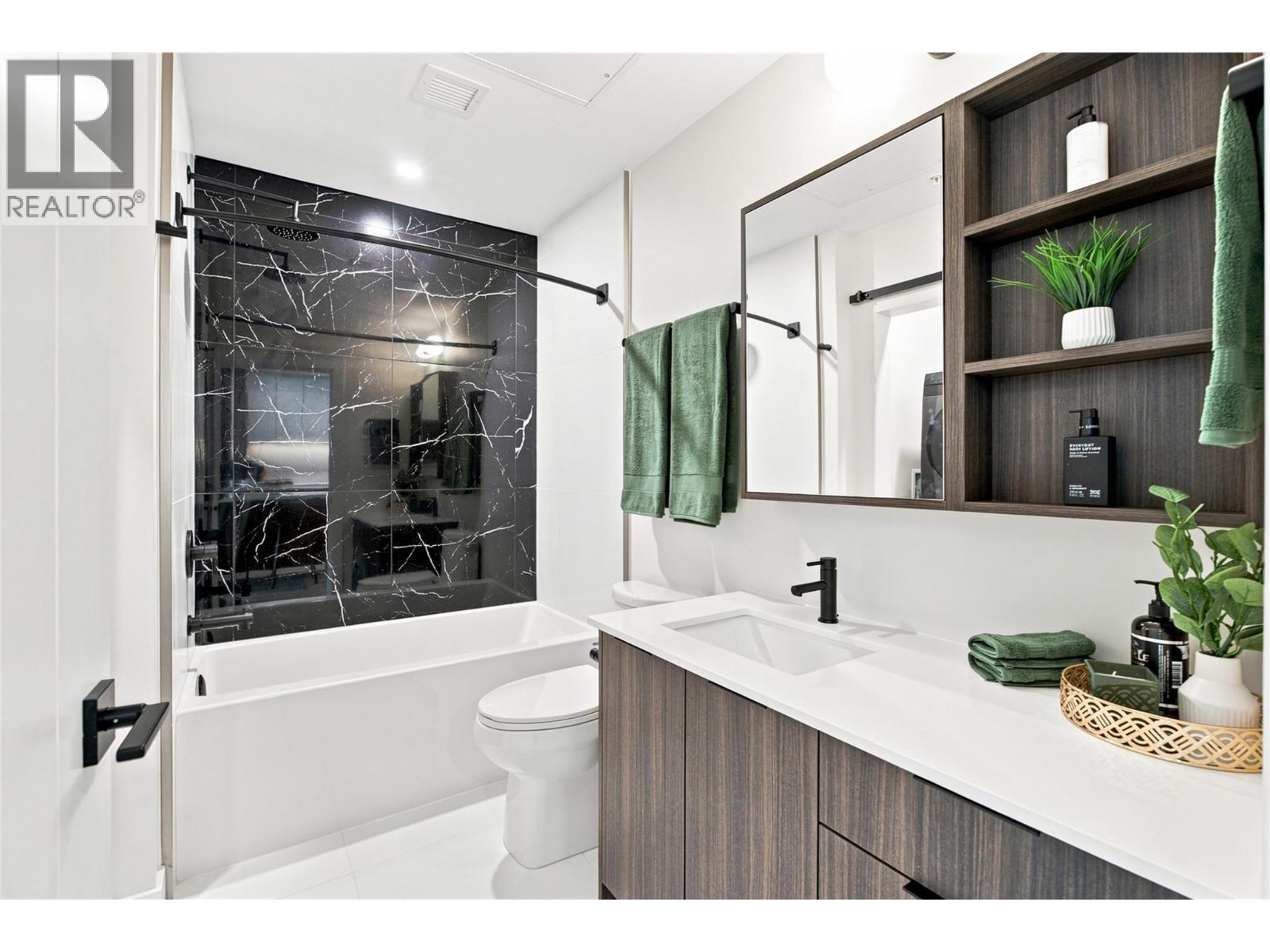 460 Nicola Street Unit# 1005