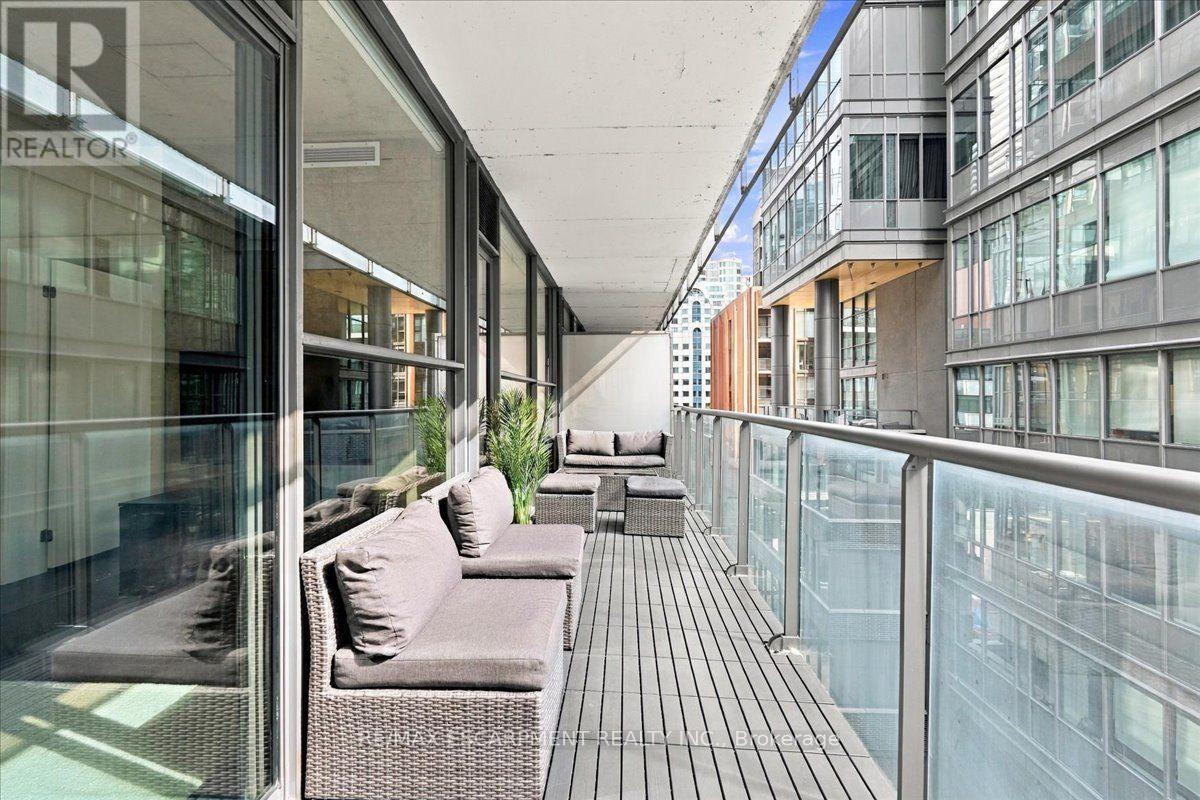 613 - 25 Oxley Street, Toronto, Ontario  M5V 2J5 - Photo 23 - C13878922