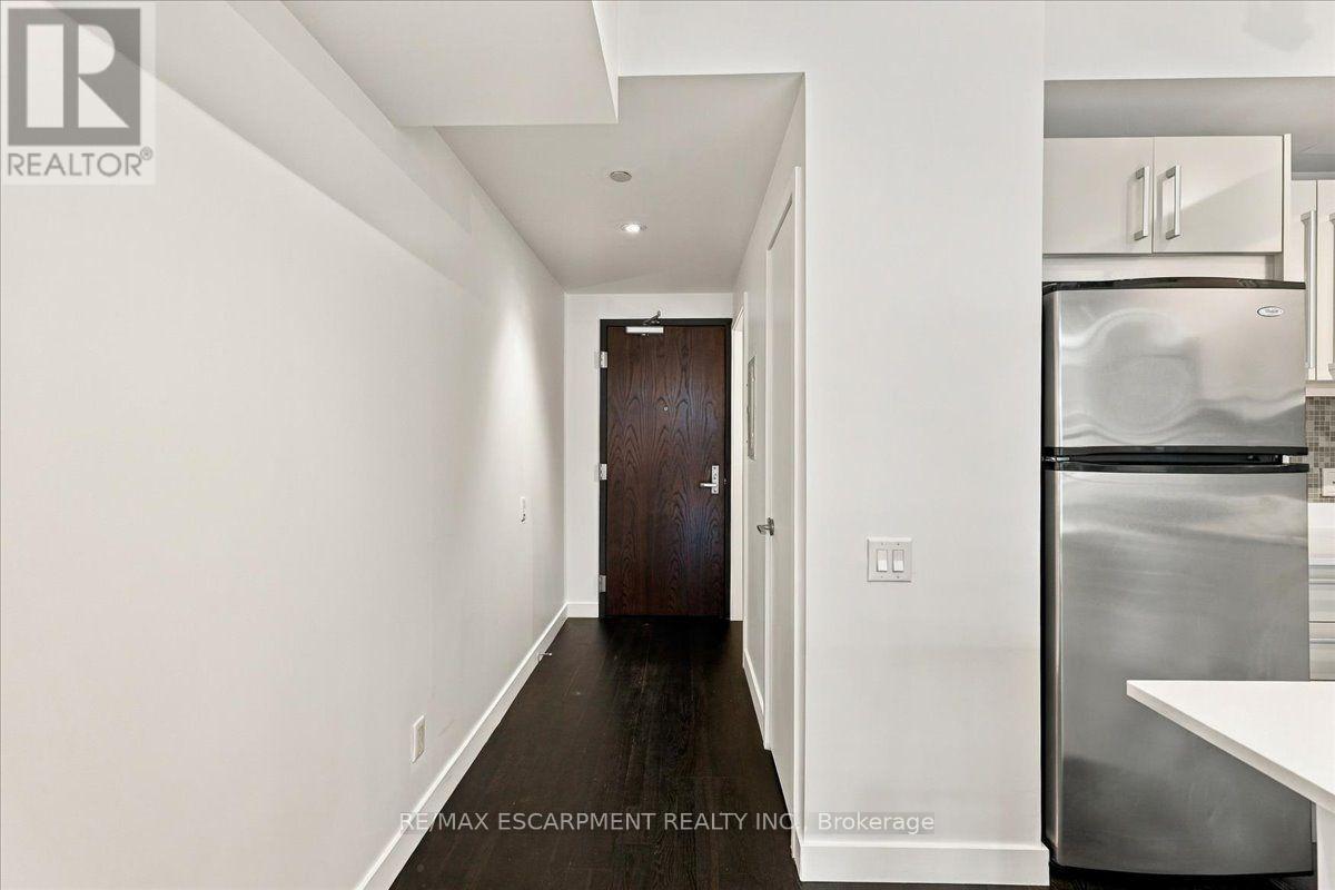 613 - 25 Oxley Street, Toronto, Ontario  M5V 2J5 - Photo 6 - C13878922