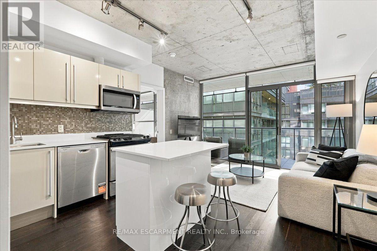 613 - 25 Oxley Street, Toronto, Ontario  M5V 2J5 - Photo 9 - C13878922
