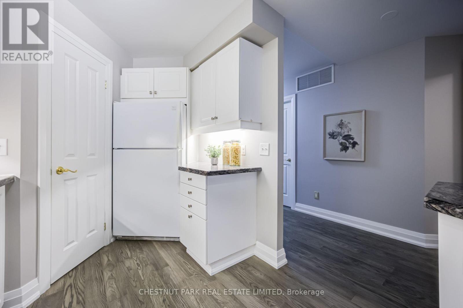 103 - 21 Shaftesbury Avenue, Toronto, Ontario  M4T 3B4 - Photo 7 - C13878942