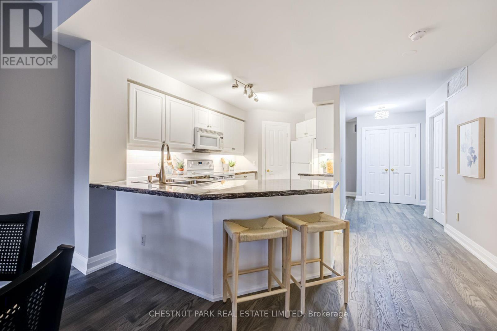 103 - 21 Shaftesbury Avenue, Toronto, Ontario  M4T 3B4 - Photo 8 - C13878942
