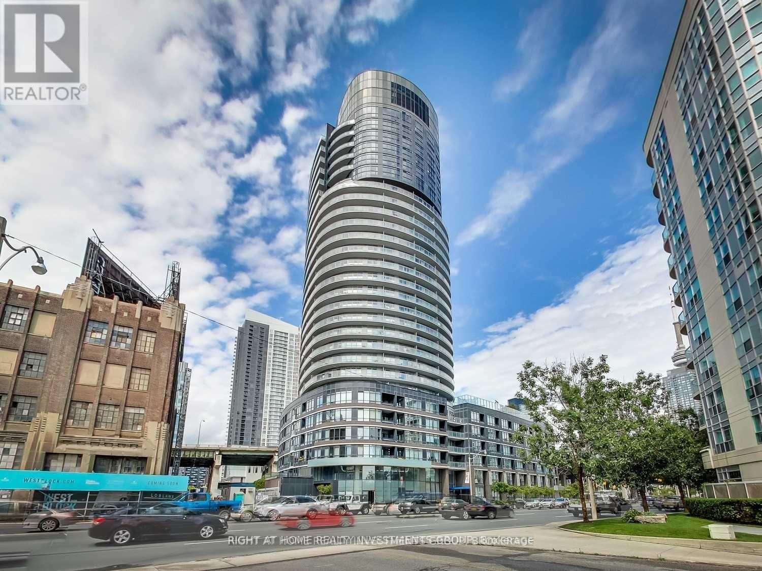 809 - 38 DAN LECKIE WAY, Toronto, Ontario
