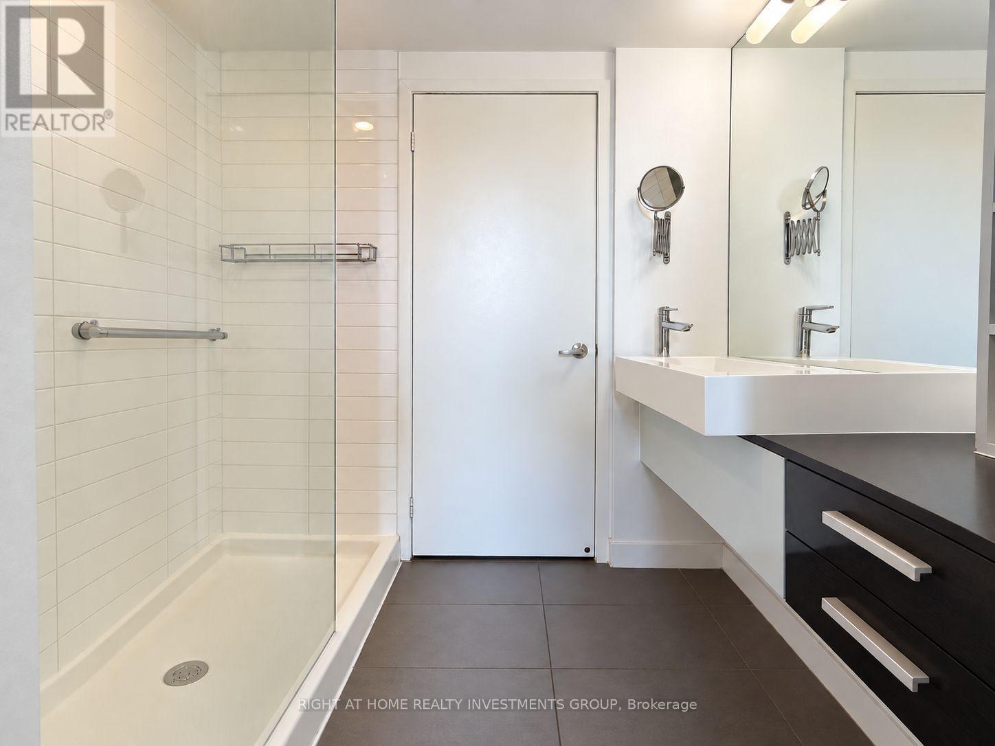 809 - 38 Dan Leckie Way, Toronto (Waterfront Communities), Ontario  M5V 2V6 - Photo 14 - C13878970