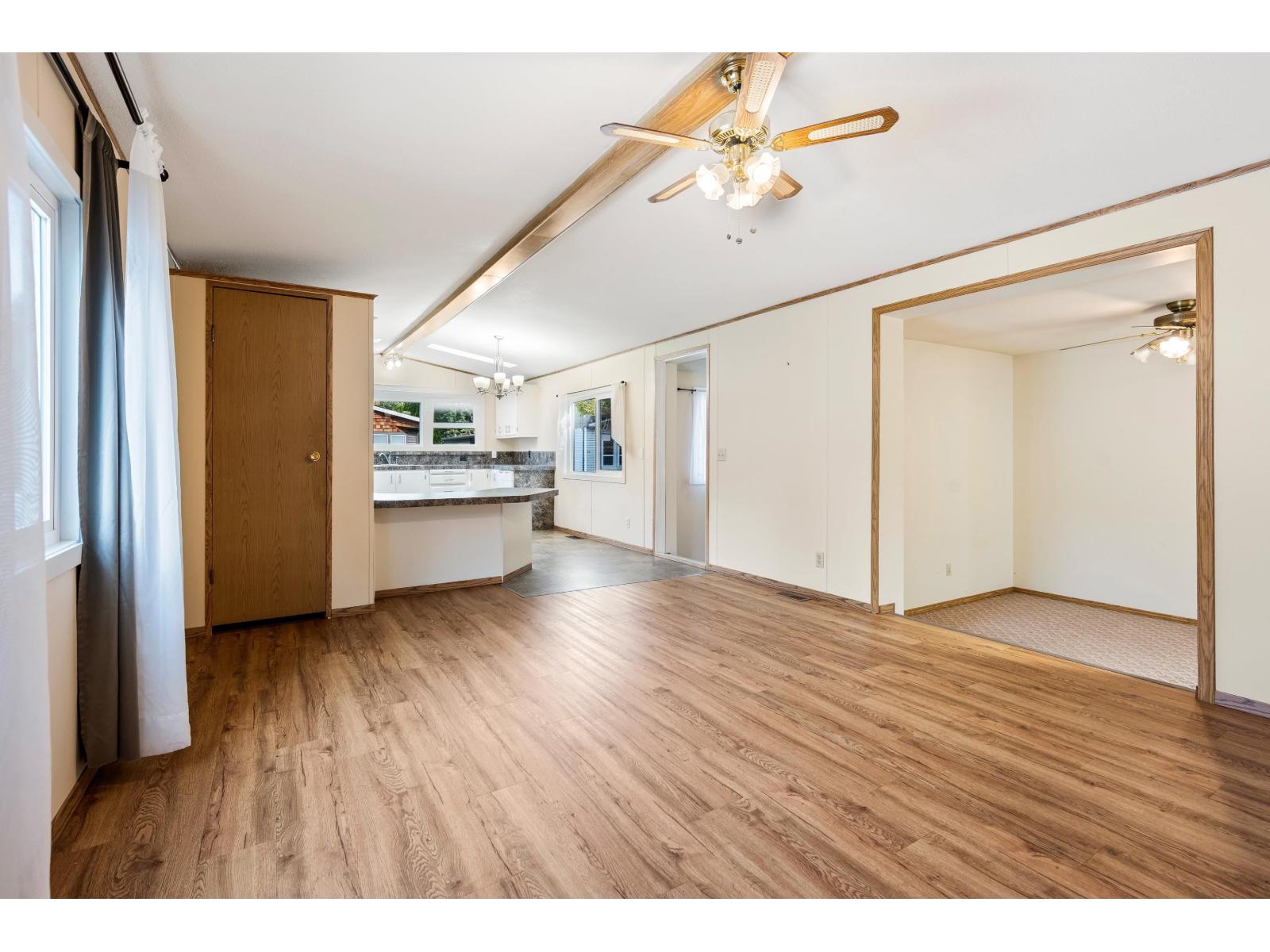 222 45835 SLEEPY HOLLOW ROAD|Cultus Lake East