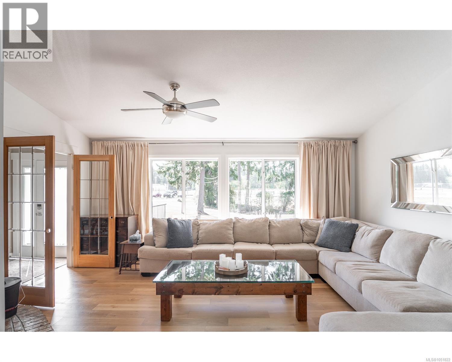1045 RAVENSBOURNE Lane