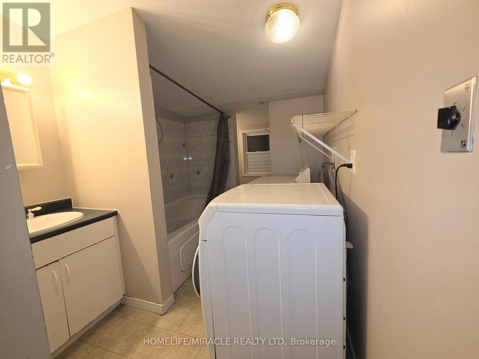 908 Windsor Avenue, Windsor, Ontario  N9A 1K2 - Photo 24 - X13878886
