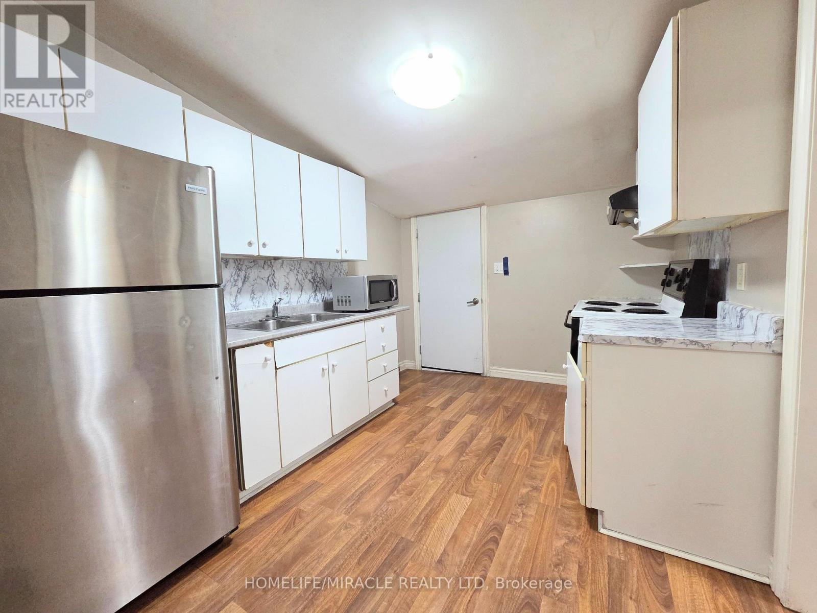 908 Windsor Avenue, Windsor, Ontario  N9A 1K2 - Photo 17 - X13878886