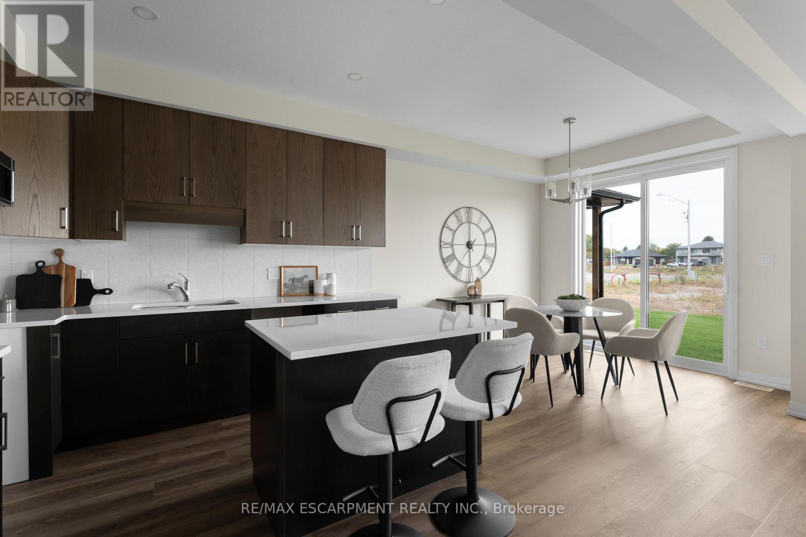 957 Clare Avenue, Welland, Ontario  L3C 3C2 - Photo 8 - X13878920