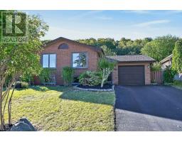 100 MARCELLA CRESCENT, Hamilton, Ontario