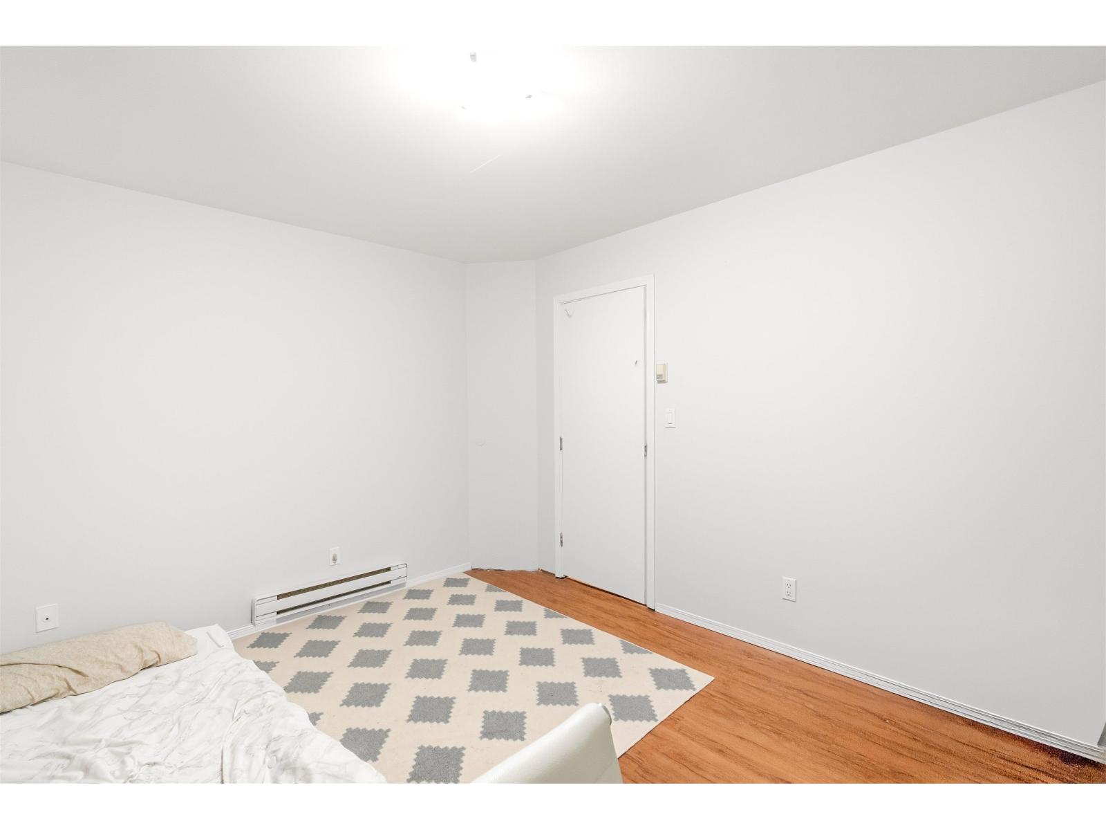 10032 122 Street, Surrey, British Columbia  V3V 4M5 - Photo 7 - R3172169