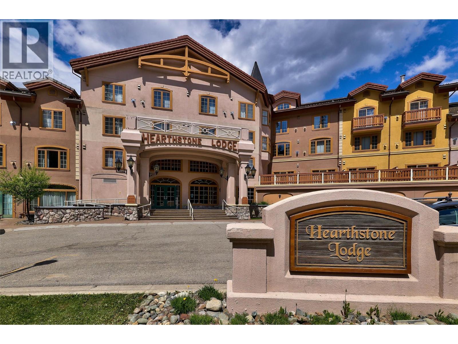 3170 Creekside Way Unit# 323