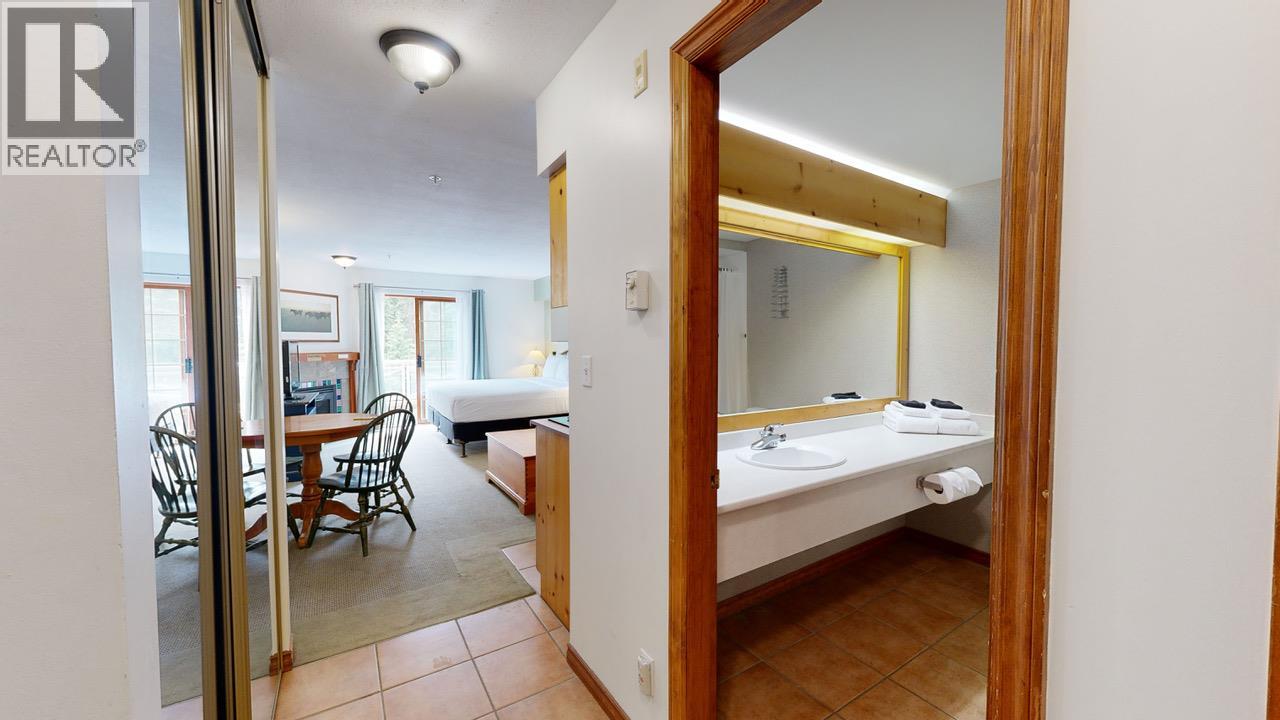 3170 Creekside Way Unit# 323
