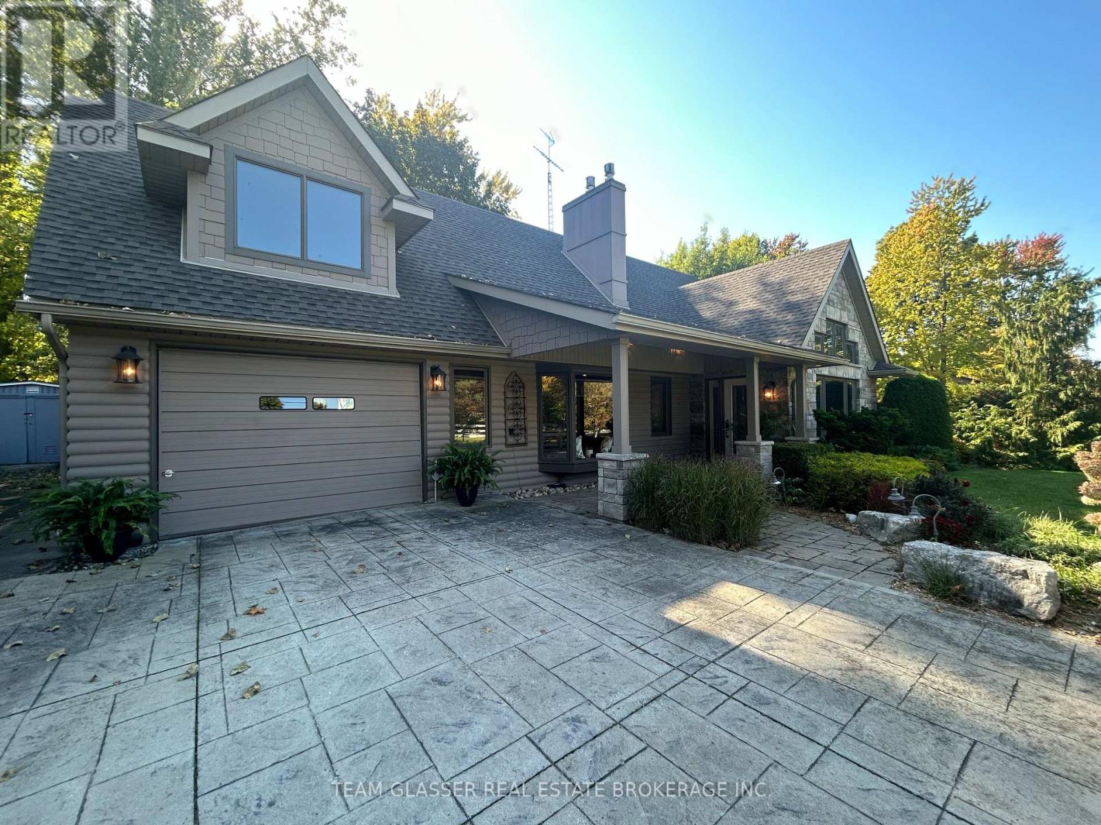 8421 Defore Drive, Lambton Shores, Ontario  N0M 1T0 - Photo 7 - X13879018
