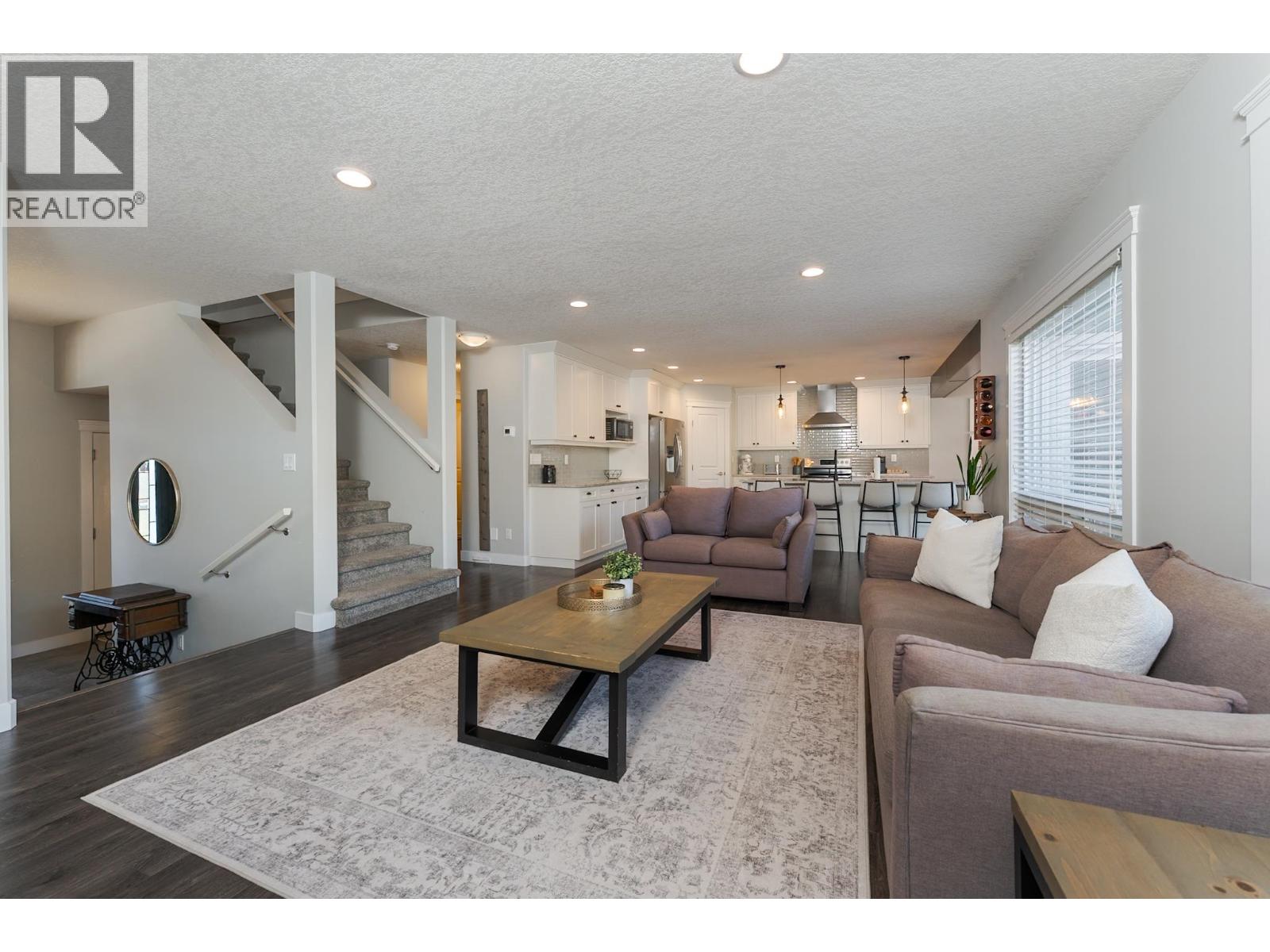 7661 Creekside Way, Prince George, British Columbia  V2N 0C2 - Photo 6 - R3173945