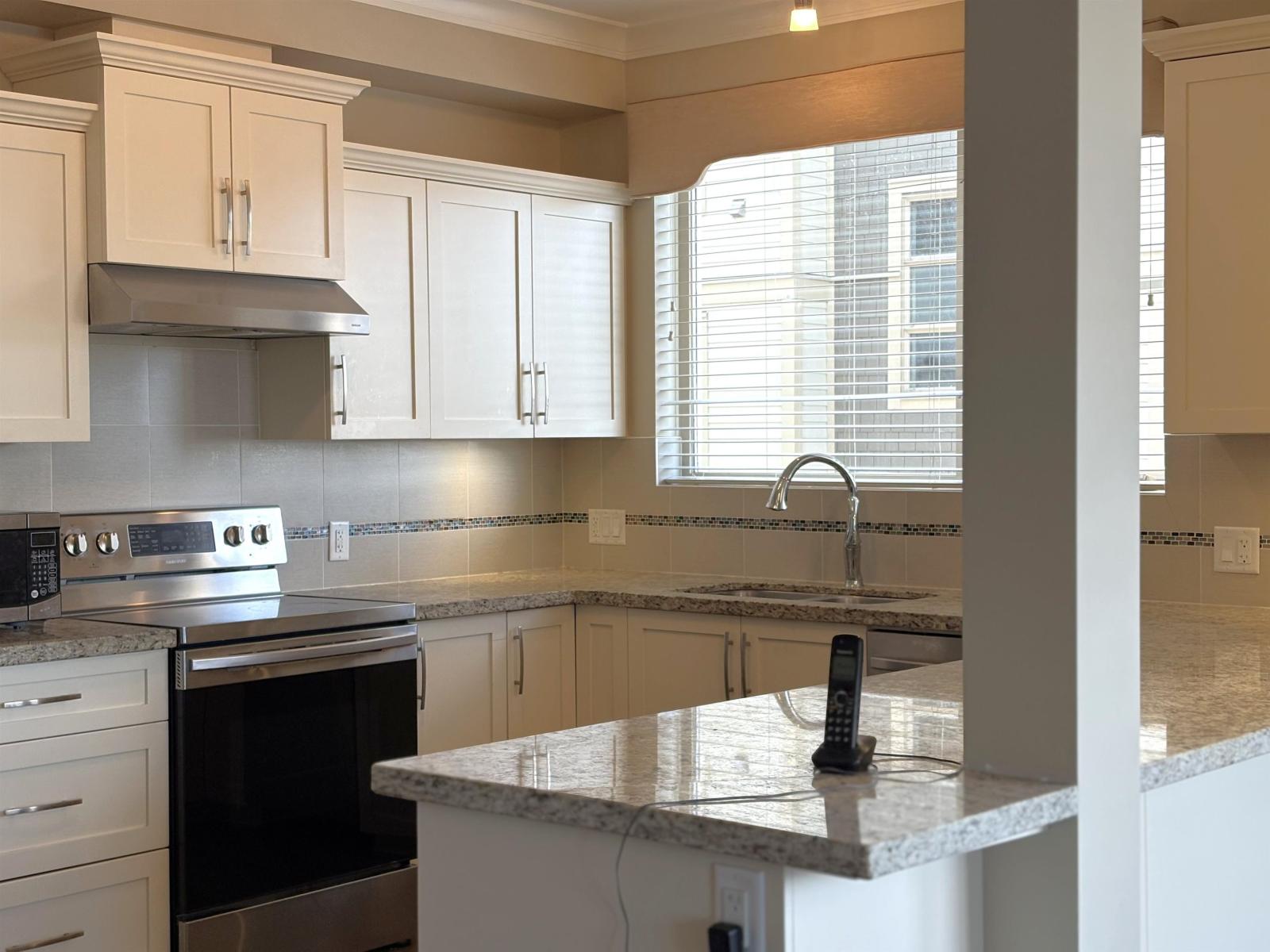 203 45750 Keith Wilson Road, Vedder Crossing, Chilliwack, British Columbia  V2R 0X3 - Photo 11 - R3173003