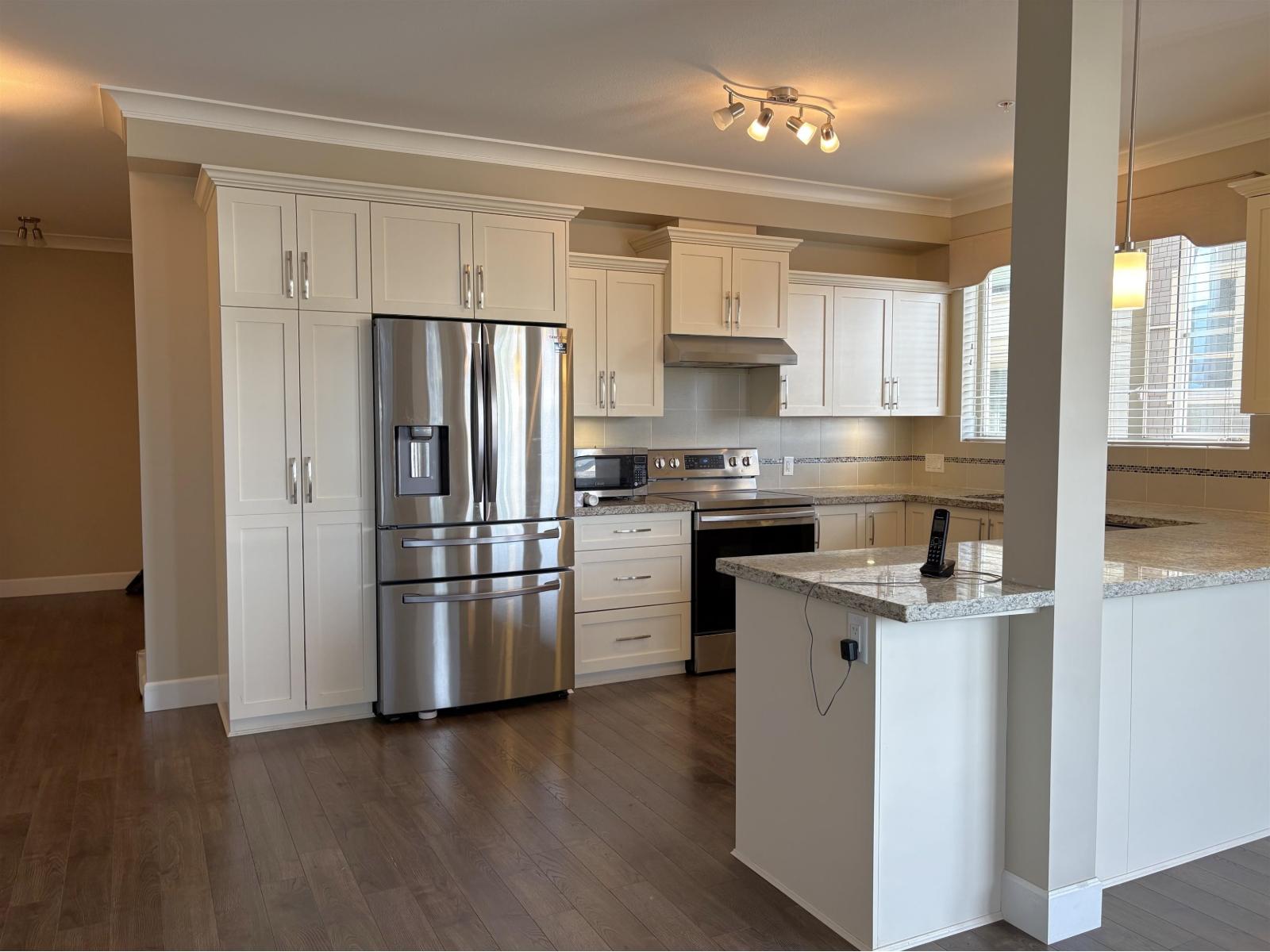 203 45750 Keith Wilson Road, Vedder Crossing, Chilliwack, British Columbia  V2R 0X3 - Photo 8 - R3173003