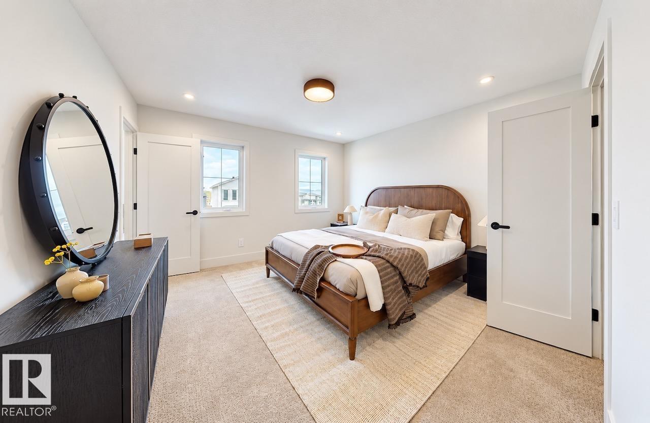 2216 Crossbill Link NW