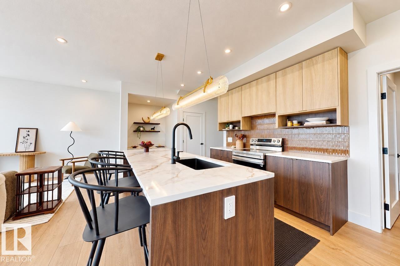 2216 Crossbill Link NW