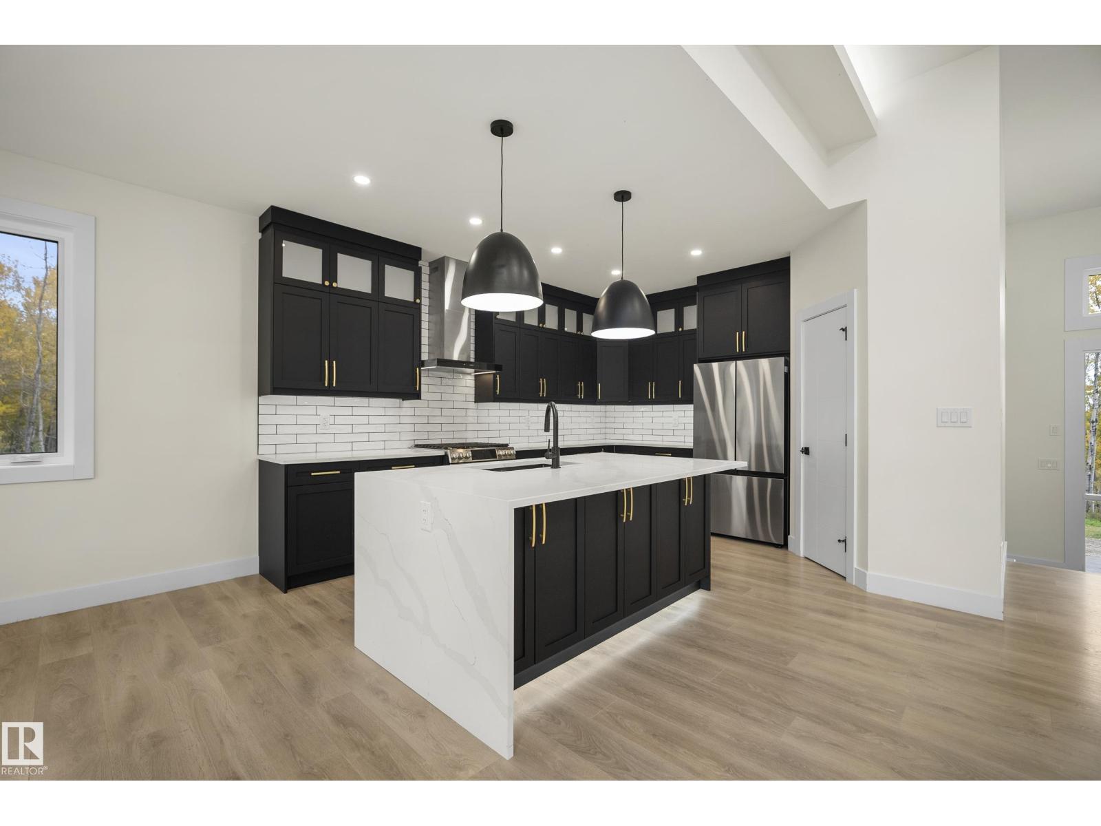 #10 53319 RANGE ROAD 14