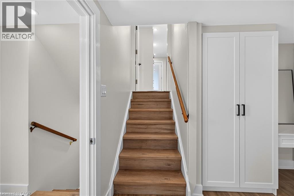 331 East 17th Street, Hamilton, Ontario  L9A 4M9 - Photo 28 - 40870143