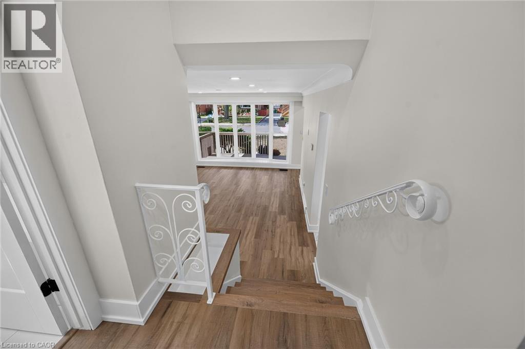 331 East 17th Street, Hamilton, Ontario  L9A 4M9 - Photo 19 - 40870143