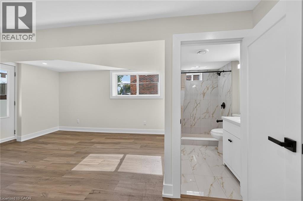 331 East 17th Street, Hamilton, Ontario  L9A 4M9 - Photo 34 - 40870143