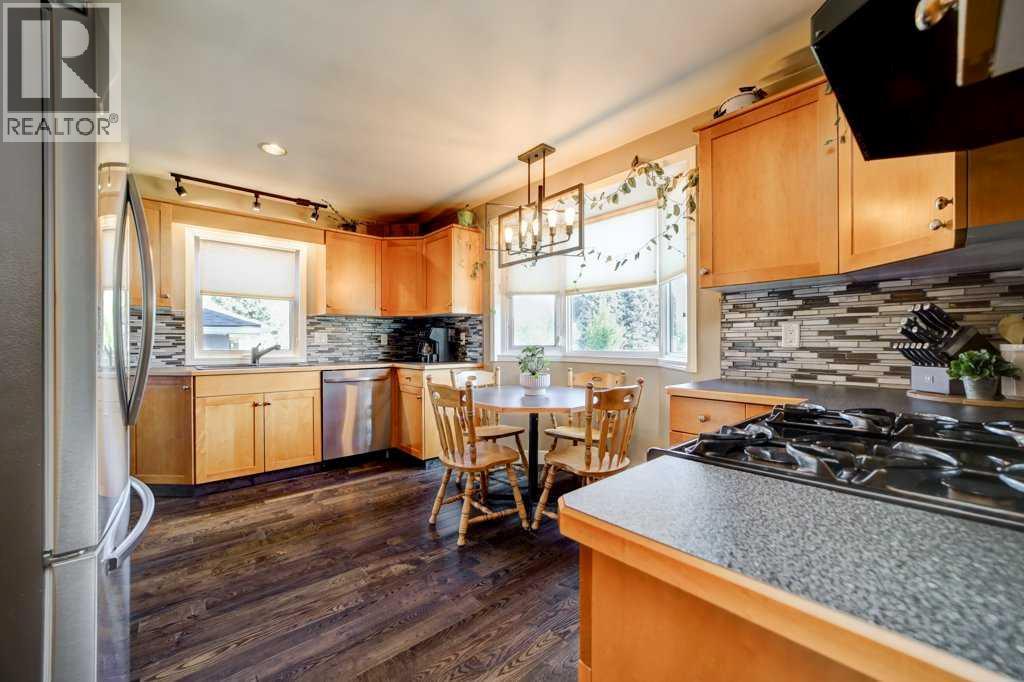 430 Dieppe Boulevard S, Lethbridge, Alberta  T1J 3X1 - Photo 9 - A2347124