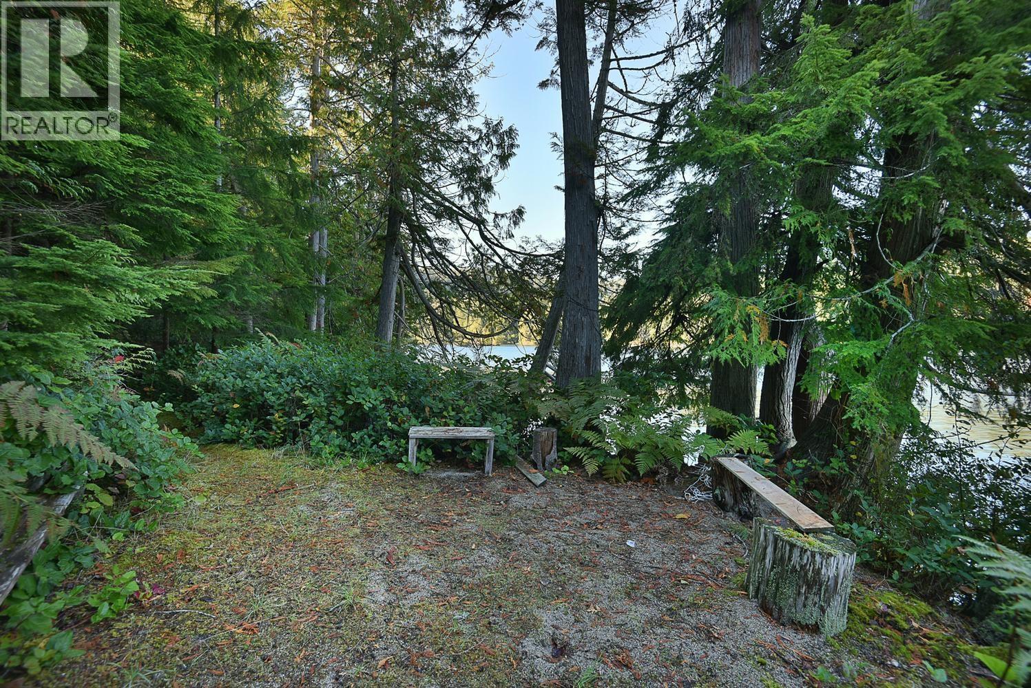 4713 HOTEL LAKE CRESCENT