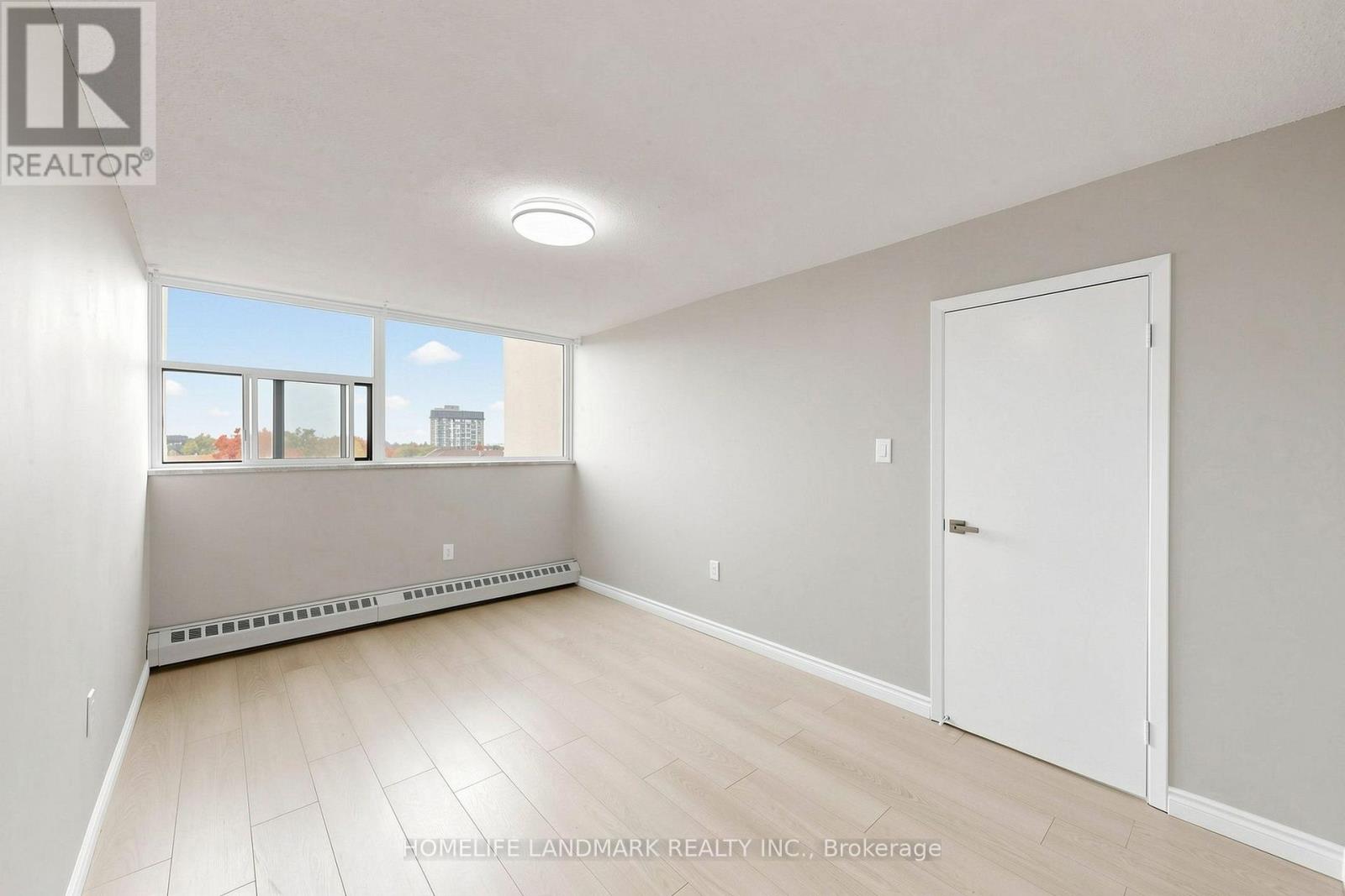 327 - 1050 Stainton Drive, Mississauga, Ontario  L5C 2T7 - Photo 12 - W13865244